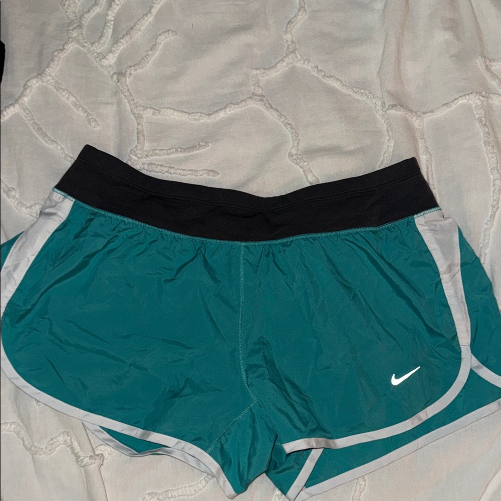 Nike Women's Athletic Shorts in Teal and Black